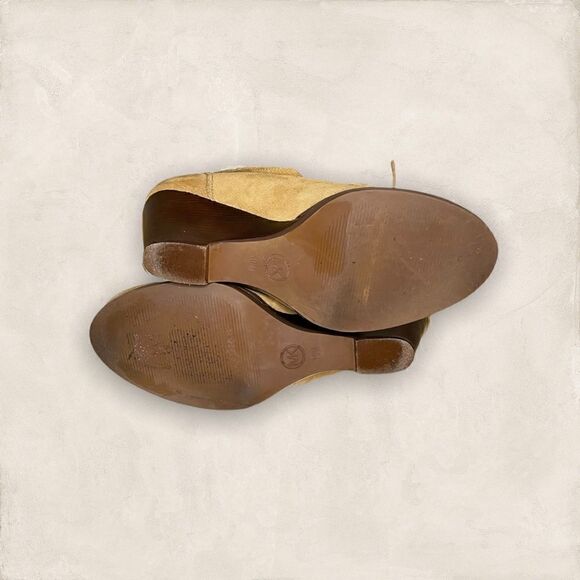 Michael Kors Wedge Bootie - Picture 4 of 7